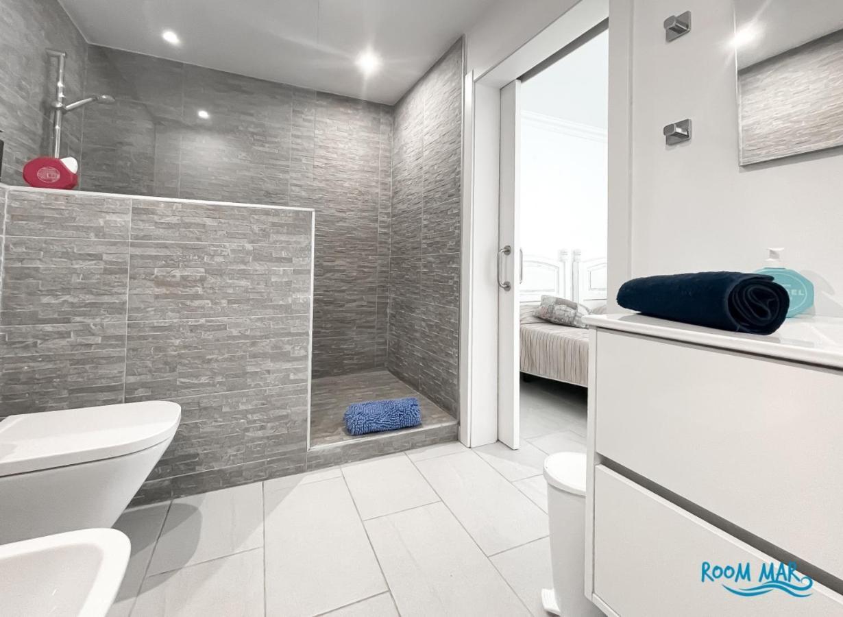 Room Mar Wifi Free , Private Bathroom And Terrace Corralejo Kültér fotó